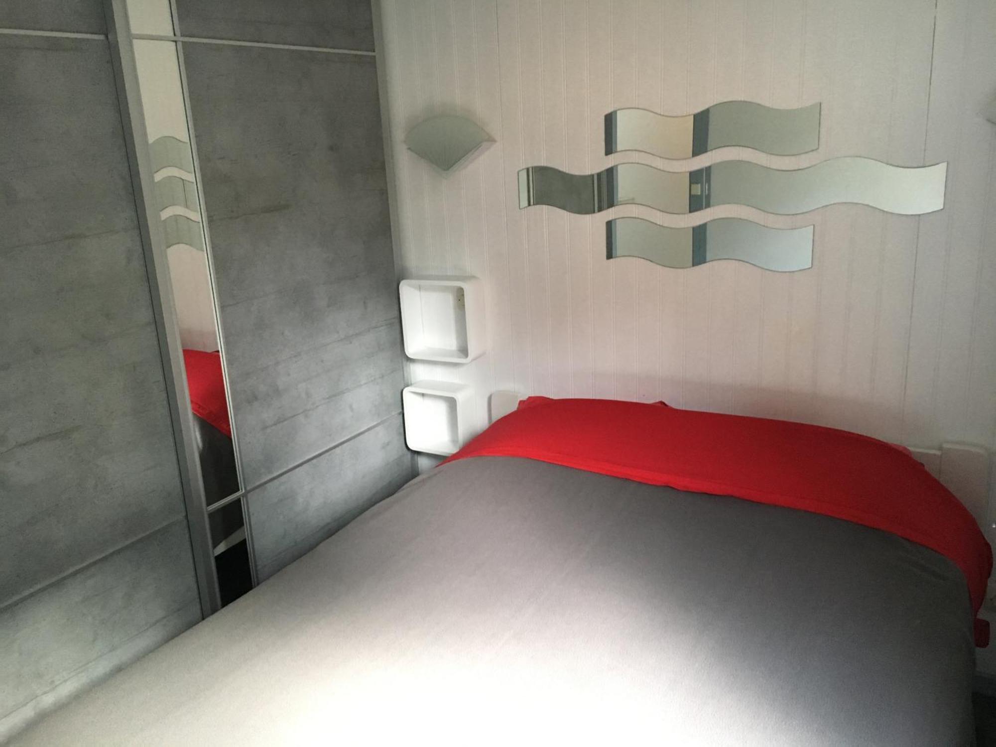 Chalet Orange Naturiste La Jenny لو بورغ المظهر الخارجي الصورة