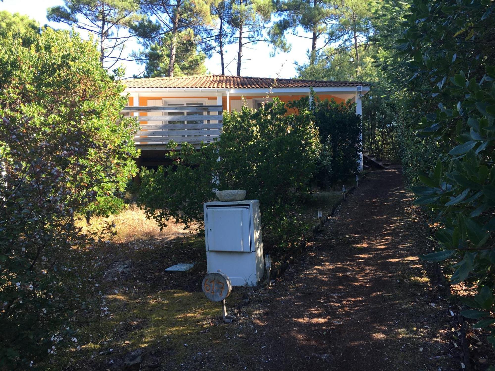 Chalet Orange Naturiste La Jenny لو بورغ الغرفة الصورة